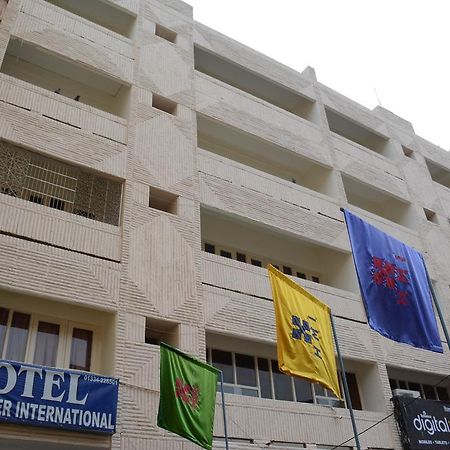 Hotel Mansarover International Haridwār Exterior foto